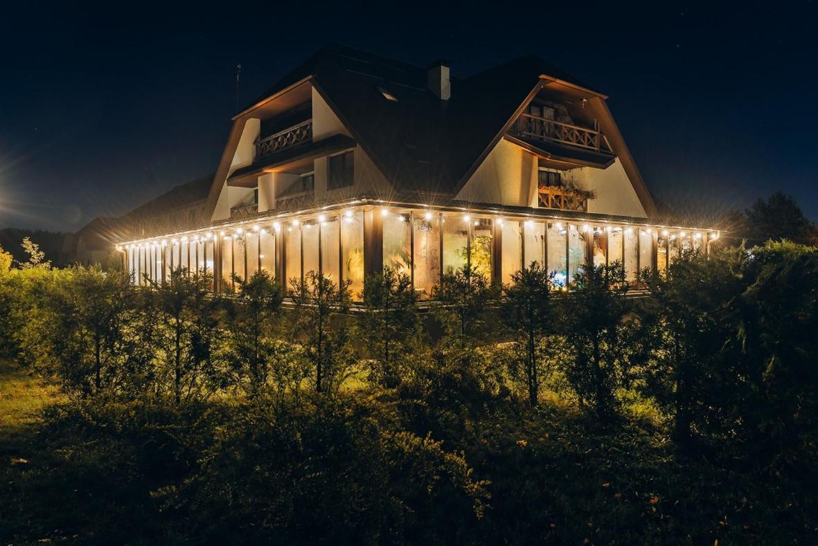Irbeni Hotel Brivkalni Exterior photo